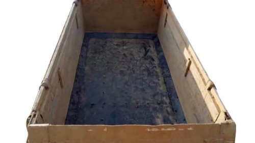 土石料粘附腐蚀快？车厢滑板耐磨抗腐，助您卸货一滑到底！