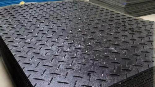 临时道路铺路板：施工场地的“坚实护盾”