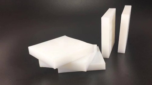 工业护盾大揭秘：超高分子聚乙烯耐磨板让设备寿命翻倍