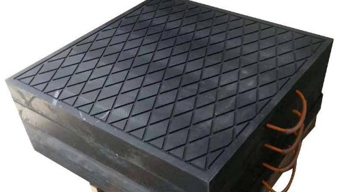 百吨重压下稳如磐石：聚乙烯支腿垫板如何悄然改变重型机械施工方式